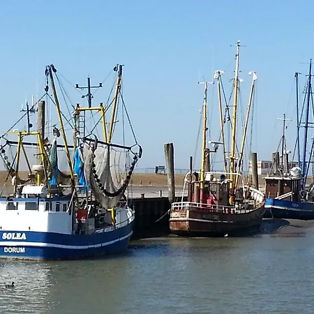 Holiday home Klapoetke Dorumer Neufeld