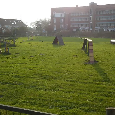 Holiday home Klapoetke Dorumer Neufeld